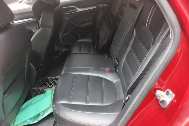 Used MG 6 2017 20T Automatic Luxury Smart Connect Version China V Standard Interior 4