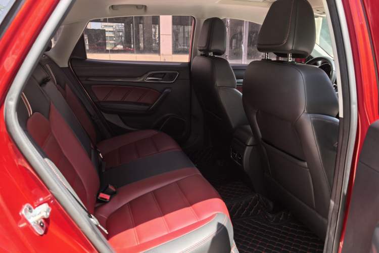 Used MG 6 2017 20T Automatic Trophy Prestige Internet Edition China V Standard Interior 4