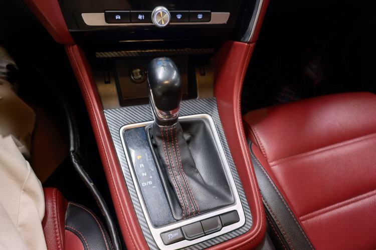 Used MG 6 2017 20T Automatic Trophy Prestige Internet Edition China V Standard Interior 6