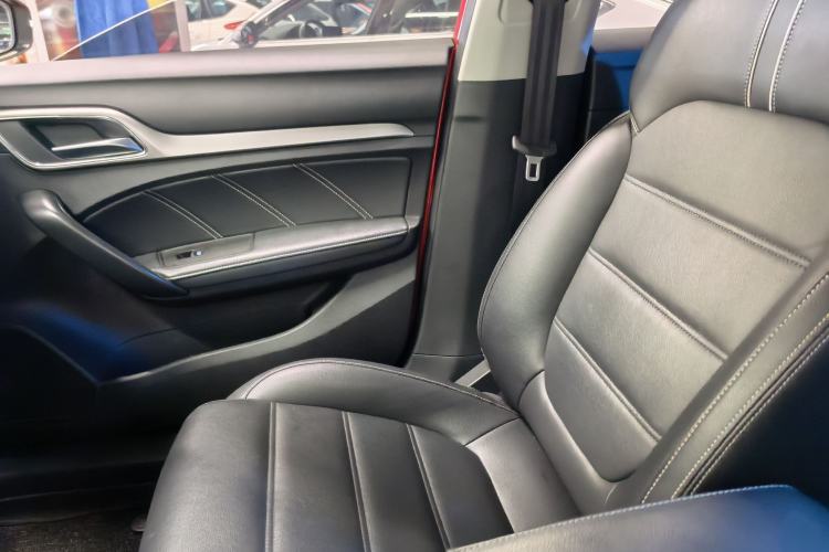 Used MG 6 2017 20T Automatic Prestige Internet Edition China V Standard Interior 9