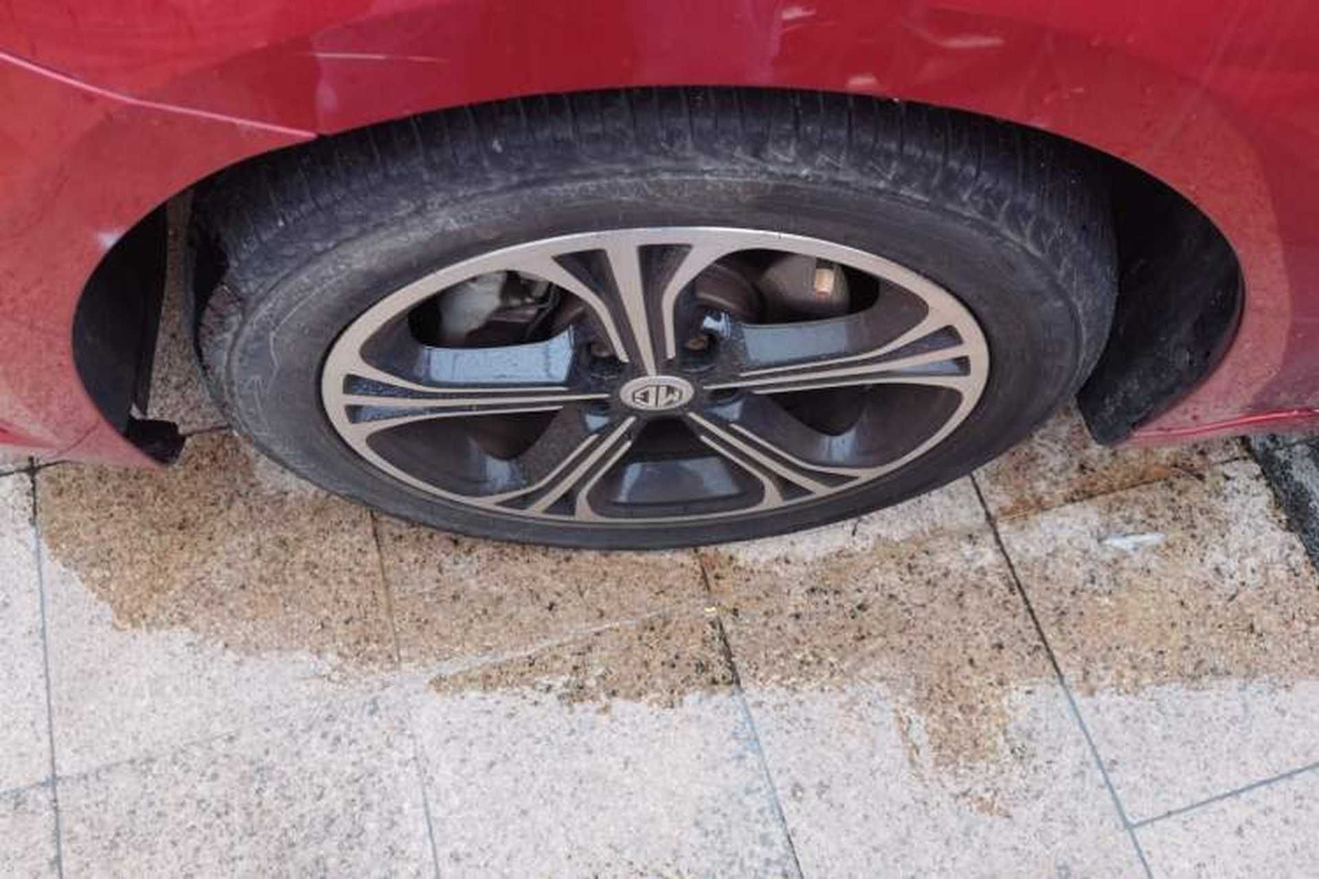Used MG 6 2017 20T Automatic Luxury Smart Connect Version China V Standard Left Front Wheel Hub