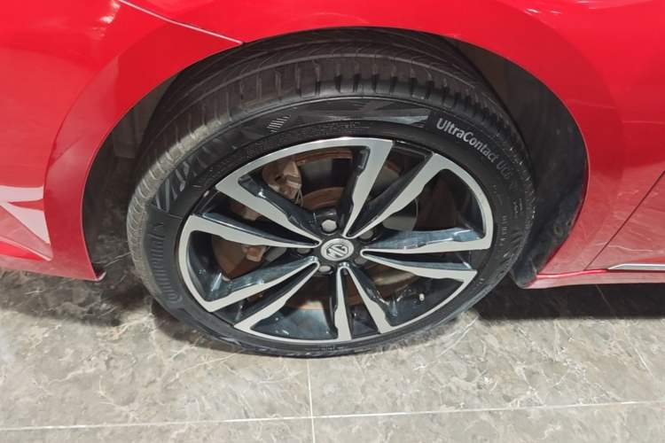 Used MG 6 2017 20T Automatic Trophy Prestige Internet Edition China V Standard Left Front Wheel Hub
