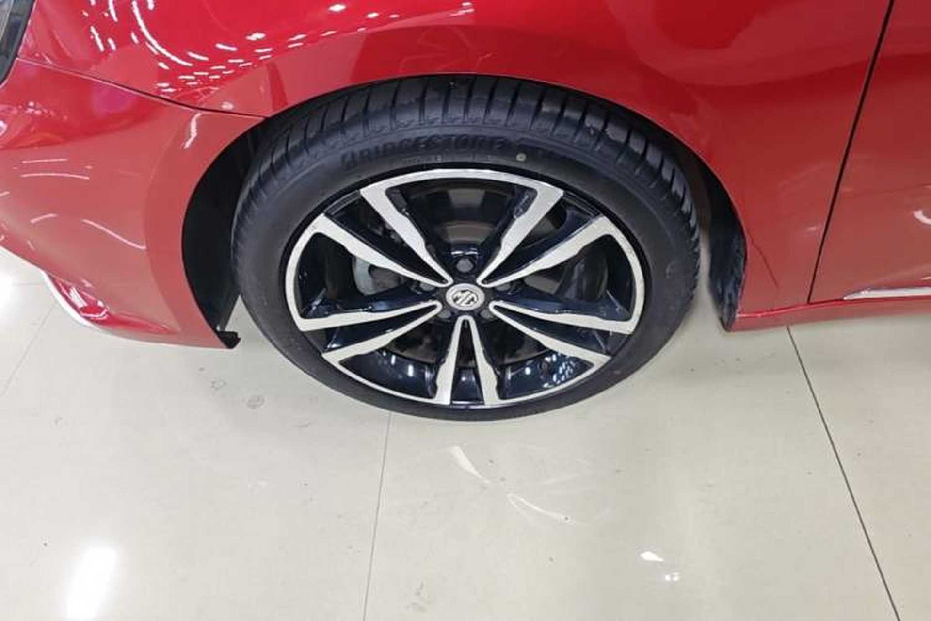Used MG 6 2017 20T Automatic Trophy Prestige Internet Edition China V Standard Left Front Wheel Hub