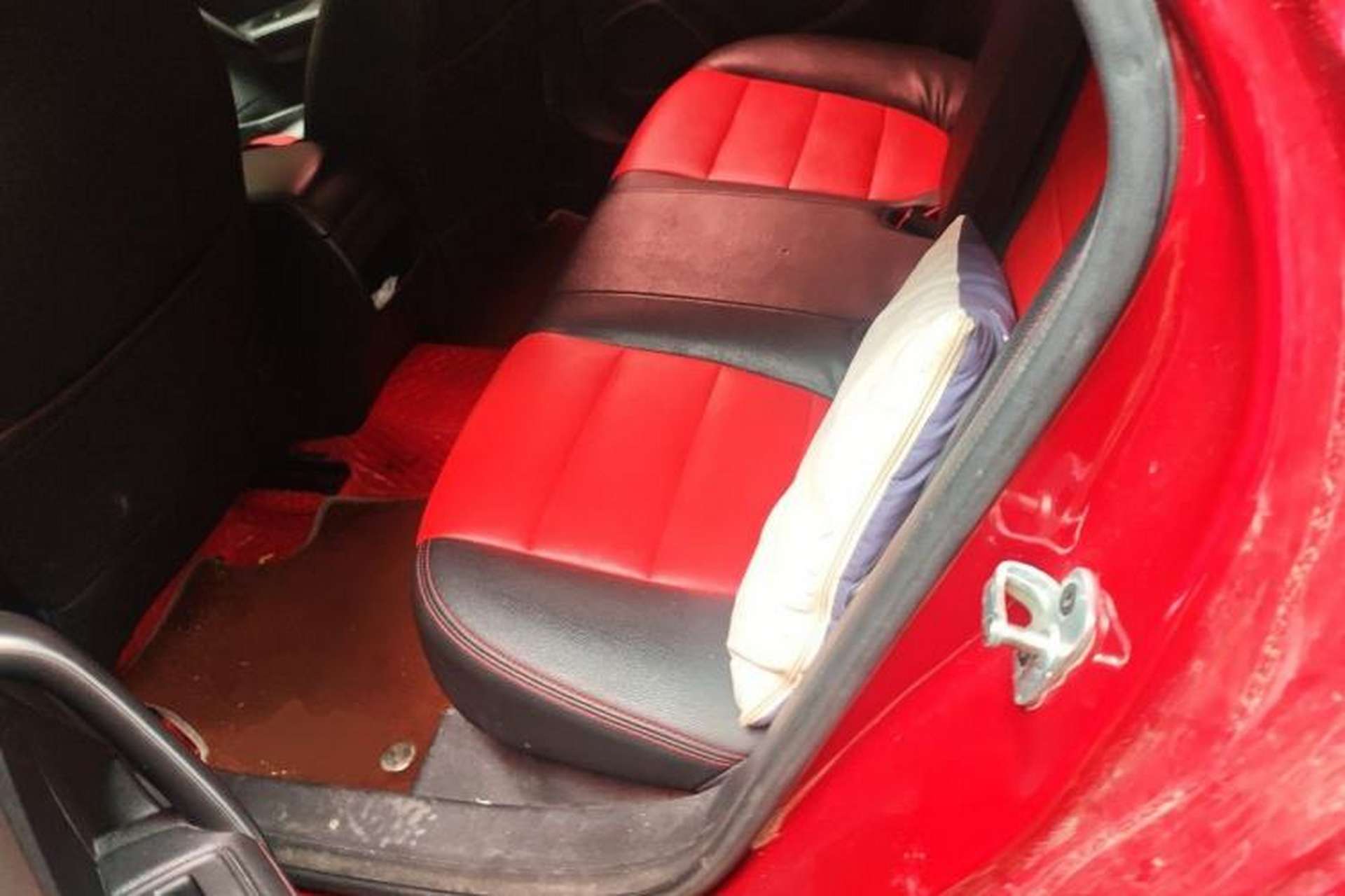 Used MG 6 2017 20T Automatic Elite Smart Connect Version China V Standard Left Rear Seat