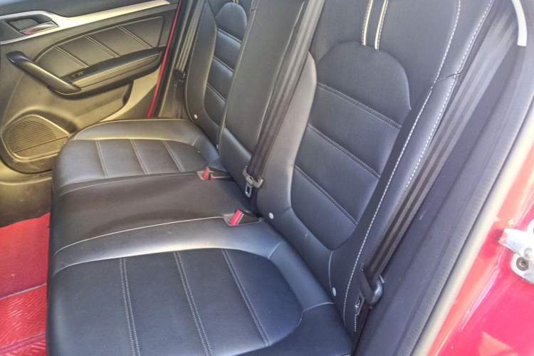 Used MG 6 2017 20T Automatic Luxury Smart Connect Version China V Standard Left Rear Seat