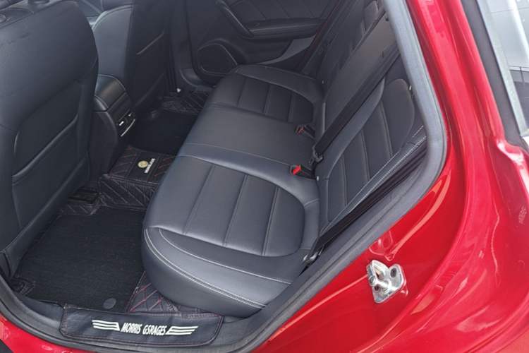 Used MG 6 2017 20T Automatic Luxury Smart Connect Version China V Standard Left Rear Seat