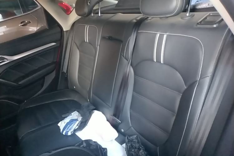 Used MG 6 2017 20T Automatic Luxury Smart Connect Version China V Standard Left Rear Seat