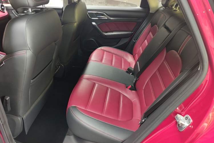Used MG 6 2017 20T Automatic Trophy Prestige Internet Edition China V Standard Left Rear Seat
