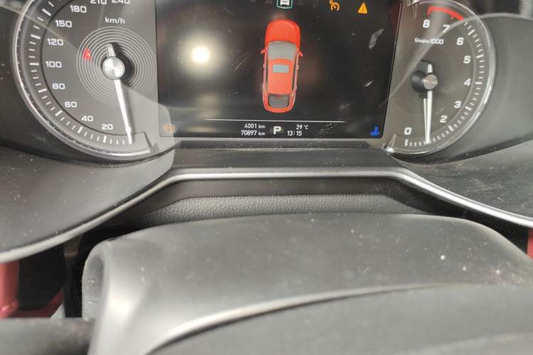 Used MG 6 2017 20T Automatic Trophy Prestige Internet Edition China V Standard Odometer Close Up