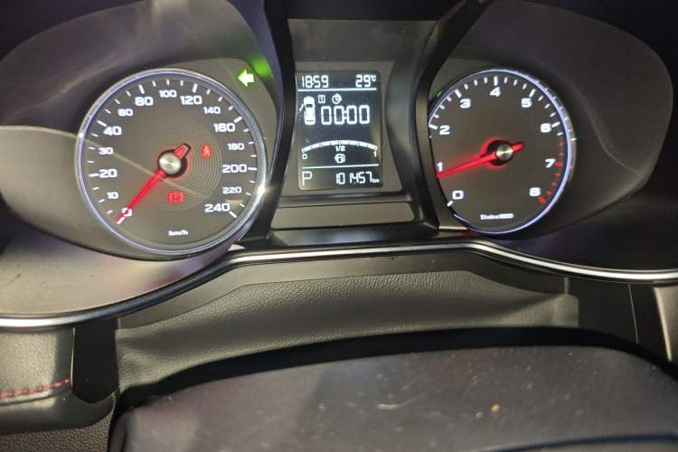Used MG 6 2017 20T Automatic Elite Smart Connect Version China V Standard Odometer Close Up