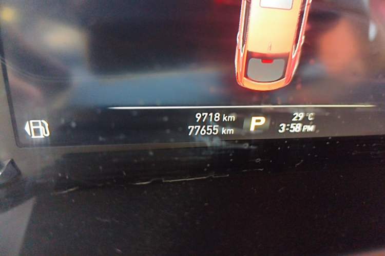 Used MG 6 2017 20T Automatic Trophy Prestige Internet Edition China V Standard Odometer Close Up