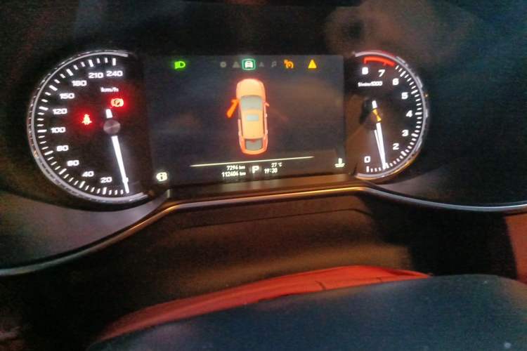 Used MG 6 2017 20T Automatic Trophy Prestige Internet Edition China V Standard Odometer Close Up