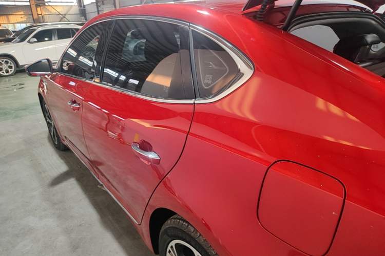 Used MG 6 2017 20T Automatic Luxury Smart Connect Version China V Standard Rear Left 45 Deg