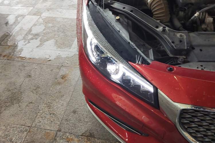 Used MG 6 2017 20T Automatic Prestige Internet Edition China V Standard Right Front Headlight
