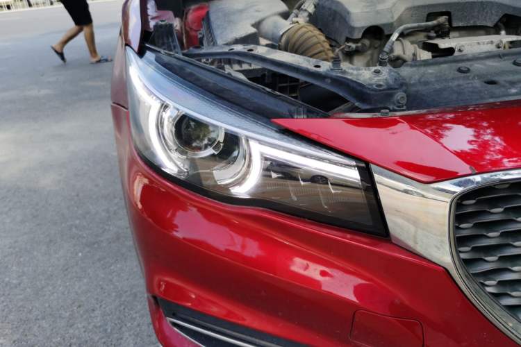 Used MG 6 2017 20T Automatic Luxury Smart Connect Version China V Standard Right Front Headlight