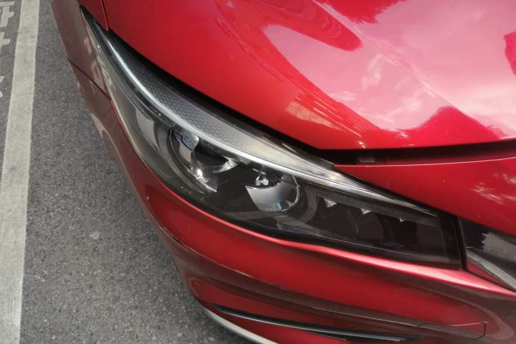Used MG 6 2017 20T Automatic Luxury Smart Connect Version China V Standard Right Front Headlight