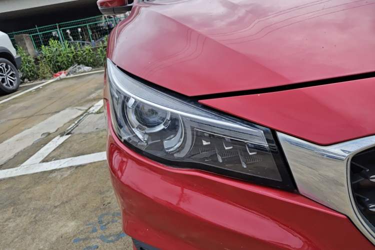 Used MG 6 2017 20T Automatic Luxury Smart Connect Version China V Standard Right Front Headlight