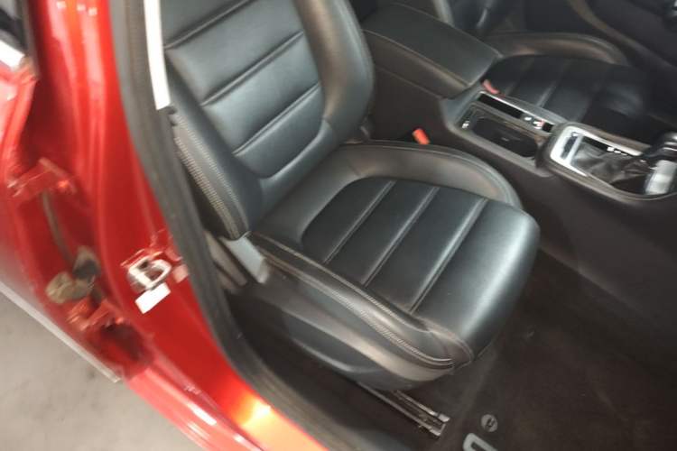 Used MG 6 2017 20T Automatic Luxury Smart Connect Version China V Standard Right Front Seat