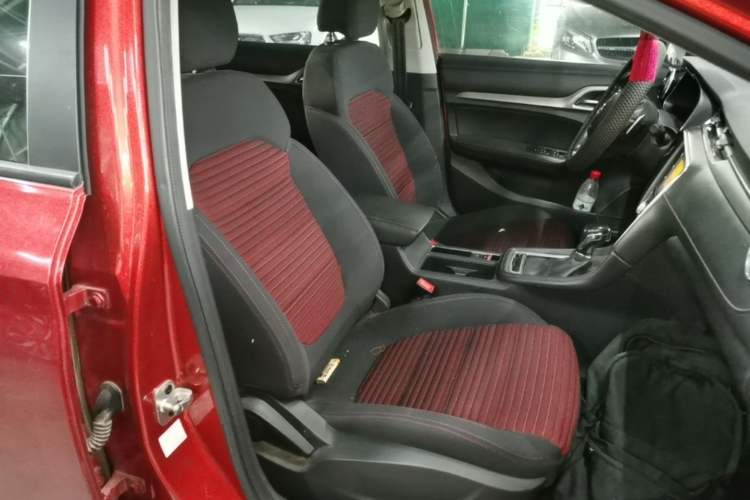 Used MG 6 2017 20T Automatic Elite Smart Connect Version China V Standard Right Front Seat