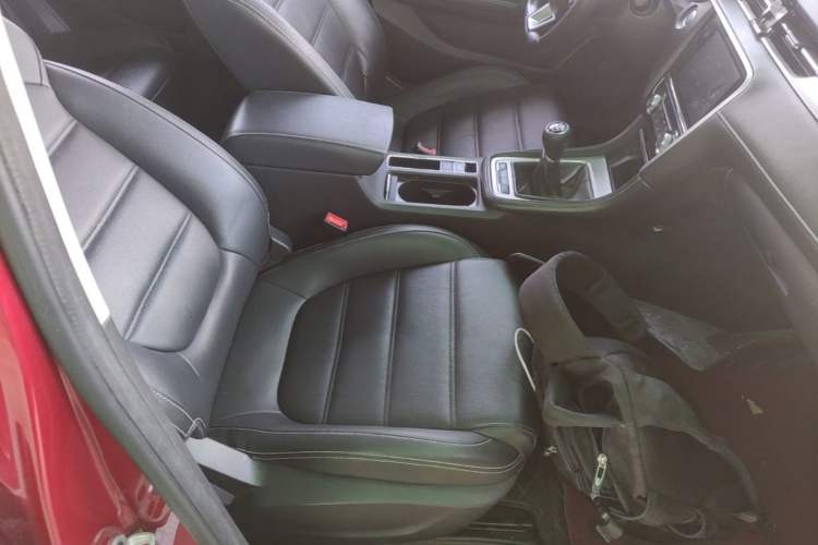 Used MG 6 2017 20T Manual Luxury Smart Connect Version China V Standard Right Front Seat