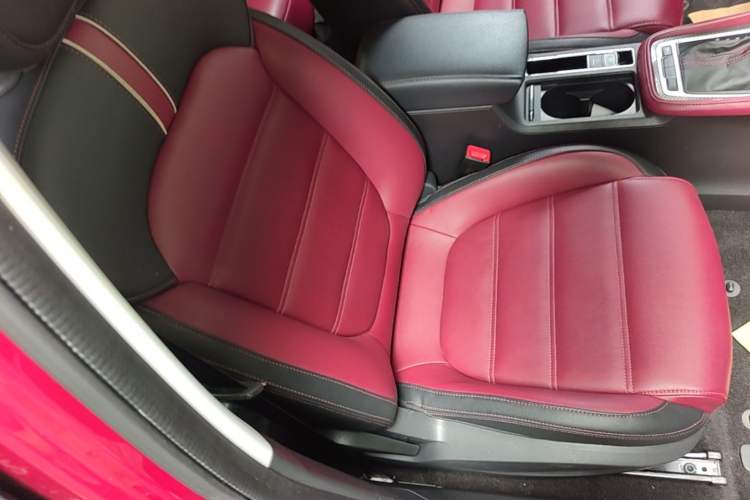 Used MG 6 2017 20T Automatic Trophy Prestige Internet Edition China V Standard Right Front Seat
