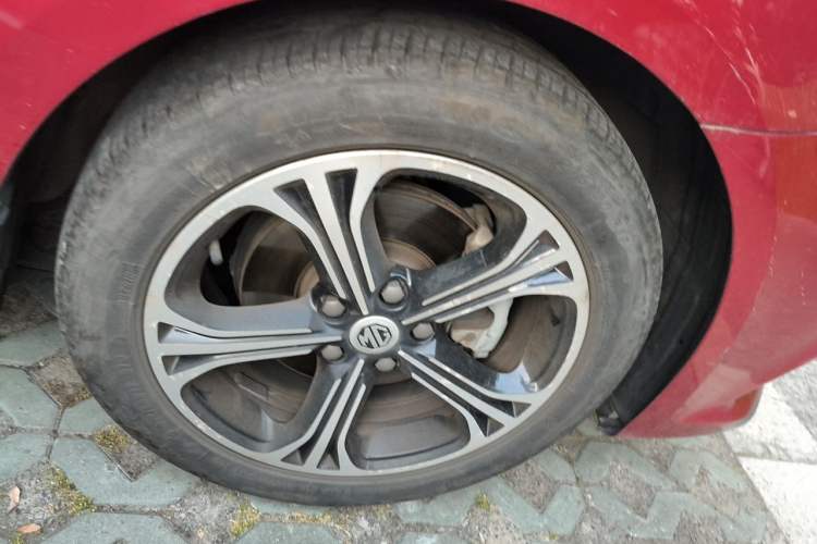 Used MG 6 2017 20T Automatic Luxury Smart Connect Version China V Standard Right Front Wheel Hub
