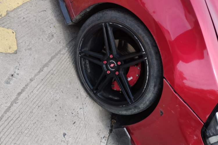 Used MG 6 2017 20T Automatic Trophy Prestige Internet Edition China V Standard Right Front Wheel Hub