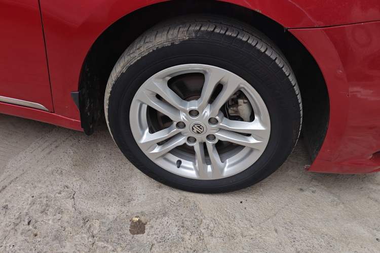 Used MG 6 2017 20T Manual Elite Smart Connect Version China V Standard Right Front Wheel Hub