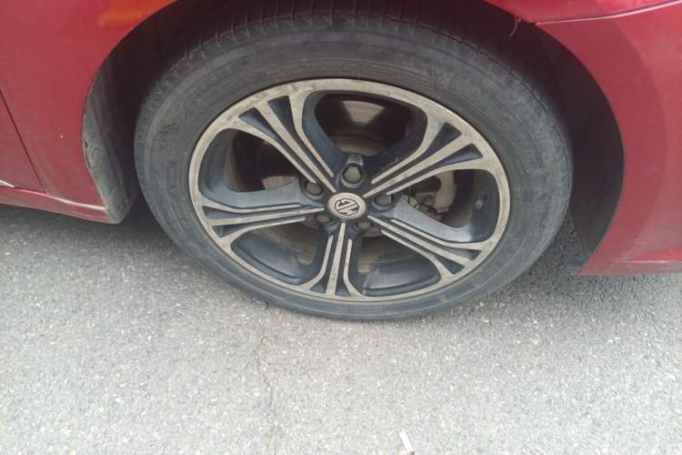 Used MG 6 2017 20T Automatic Prestige Internet Edition China V Standard Right Front Wheel Hub