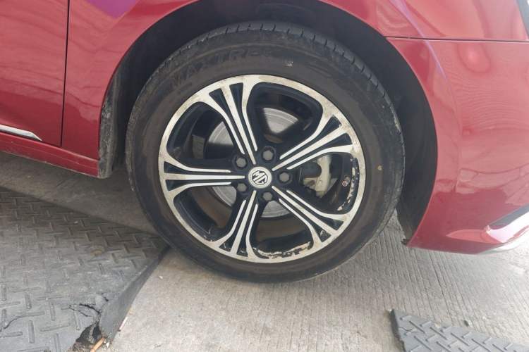 Used MG 6 2017 20T Automatic Luxury Smart Connect Version China V Standard Right Front Wheel Hub