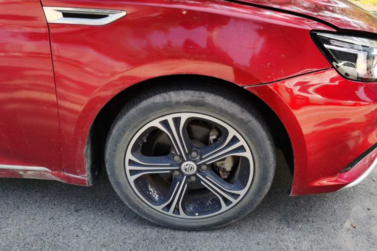 Used MG 6 2017 20T Automatic Luxury Smart Connect Version China V Standard Right Front Wheel Hub