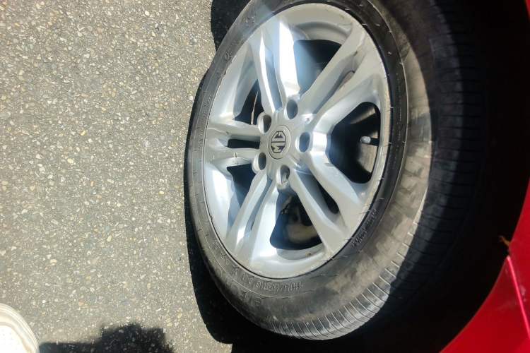 Used MG 6 2017 20T Manual Elite Smart Connect Version China V Standard Right Front Wheel Hub