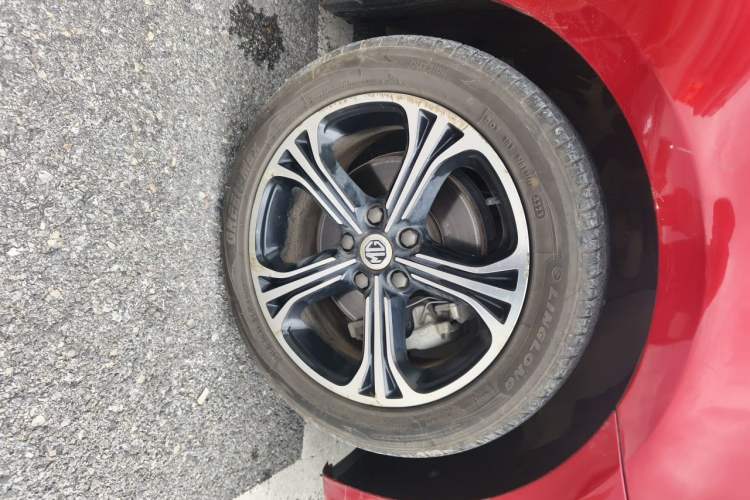 Used MG 6 2017 20T Automatic Luxury Smart Connect Version China V Standard Right Front Wheel Hub
