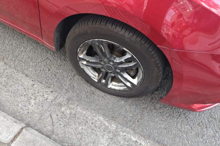 Used MG 6 2017 20T Automatic Elite Smart Connect Version China V Standard Right Front Wheel Hub