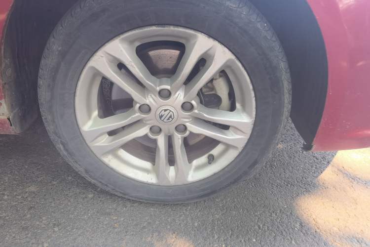 Used MG 6 2017 20T Automatic Elite Smart Connect Version China V Standard Right Front Wheel Hub