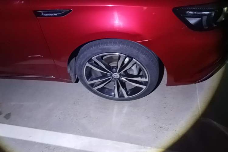 Used MG 6 2017 20T Automatic Trophy Prestige Internet Edition China V Standard Right Front Wheel Hub