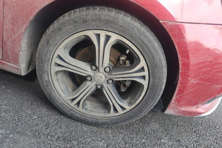 Used MG 6 2017 20T Automatic Luxury Smart Connect Version China V Standard Right Front Wheel Hub