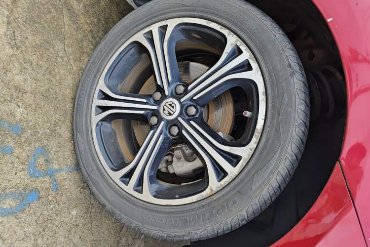 Used MG 6 2017 20T Automatic Luxury Smart Connect Version China V Standard Right Front Wheel Hub