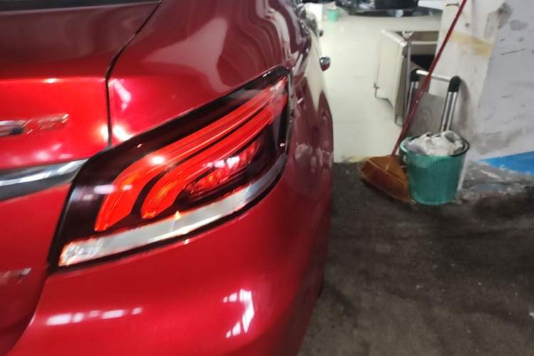 Used MG 6 2017 20T Automatic Luxury Smart Connect Version China V Standard Right Rear Taillight