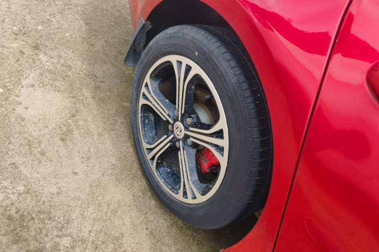 Used MG 6 2017 20T Automatic Luxury Smart Connect Version China V Standard Right Rear Wheel Hub