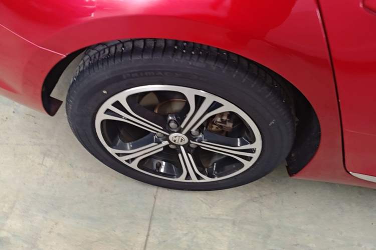 Used MG 6 2017 20T Automatic Luxury Smart Connect Version China V Standard Right Rear Wheel Hub