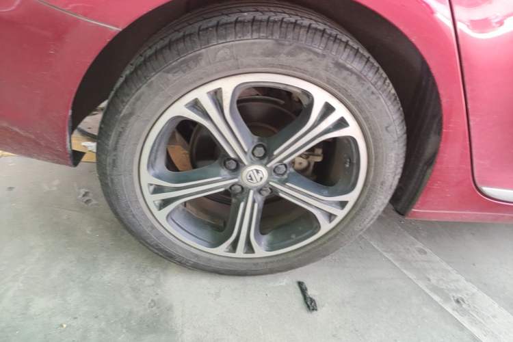 Used MG 6 2017 20T Manual Luxury Smart Connect Version China V Standard Right Rear Wheel Hub