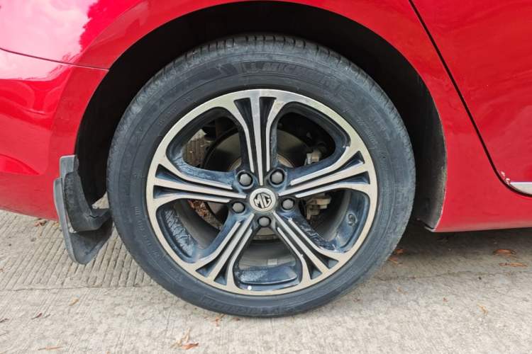Used MG 6 2017 20T Automatic Luxury Smart Connect Version China V Standard Right Rear Wheel Hub
