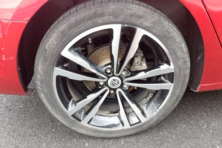 Used MG 6 2017 20T Automatic Trophy Super Sport Internet Edition China V Standard Right Rear Wheel Hub