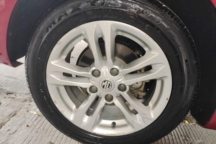 Used MG 6 2017 20T Automatic Elite Smart Connect Version China V Standard Right Rear Wheel Hub