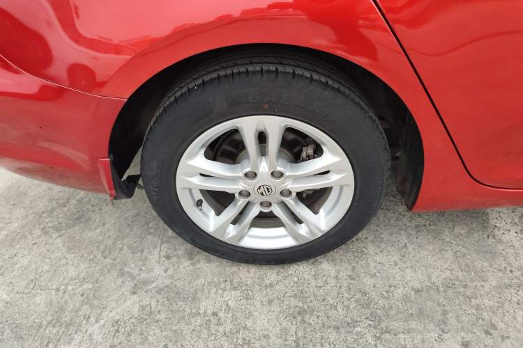 Used MG 6 2017 20T Automatic Elite Smart Connect Version China V Standard Right Rear Wheel Hub