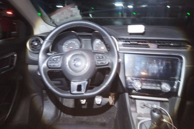 Used MG 6 2017 20T Manual Luxury Smart Connect Version China V Standard Steering Wheel