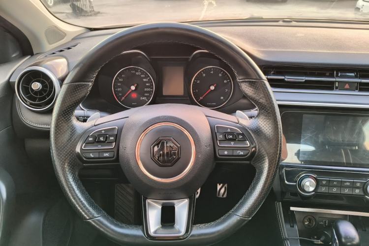 Used MG 6 2017 20T Automatic Luxury Smart Connect Version China V Standard Steering Wheel