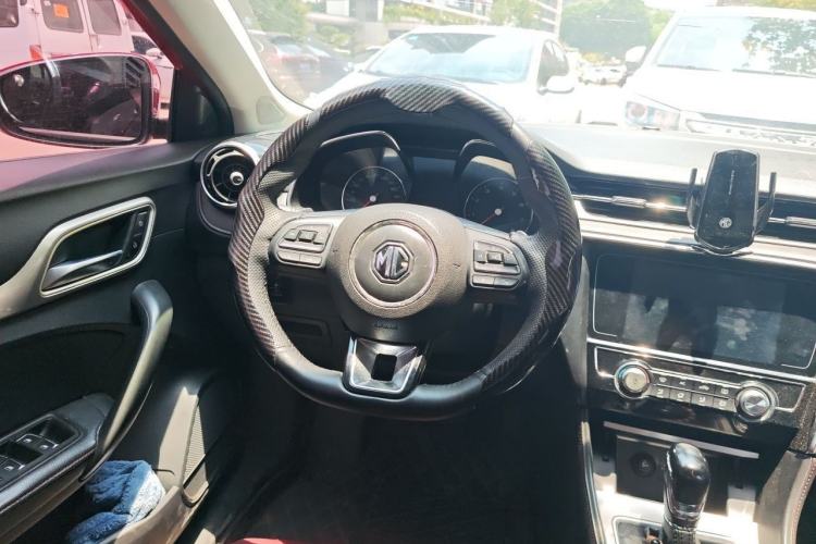 Used MG 6 2017 20T Automatic Elite Smart Connect Version China V Standard Steering Wheel