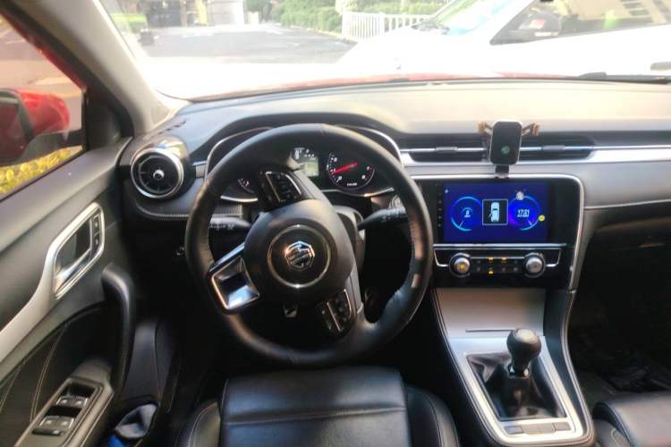 Used MG 6 2017 20T Manual Luxury Smart Connect Version China V Standard Steering Wheel